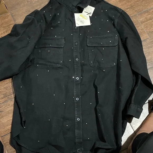 Ava & Viv Black Button-Up Shirt - Picture 1 of 4